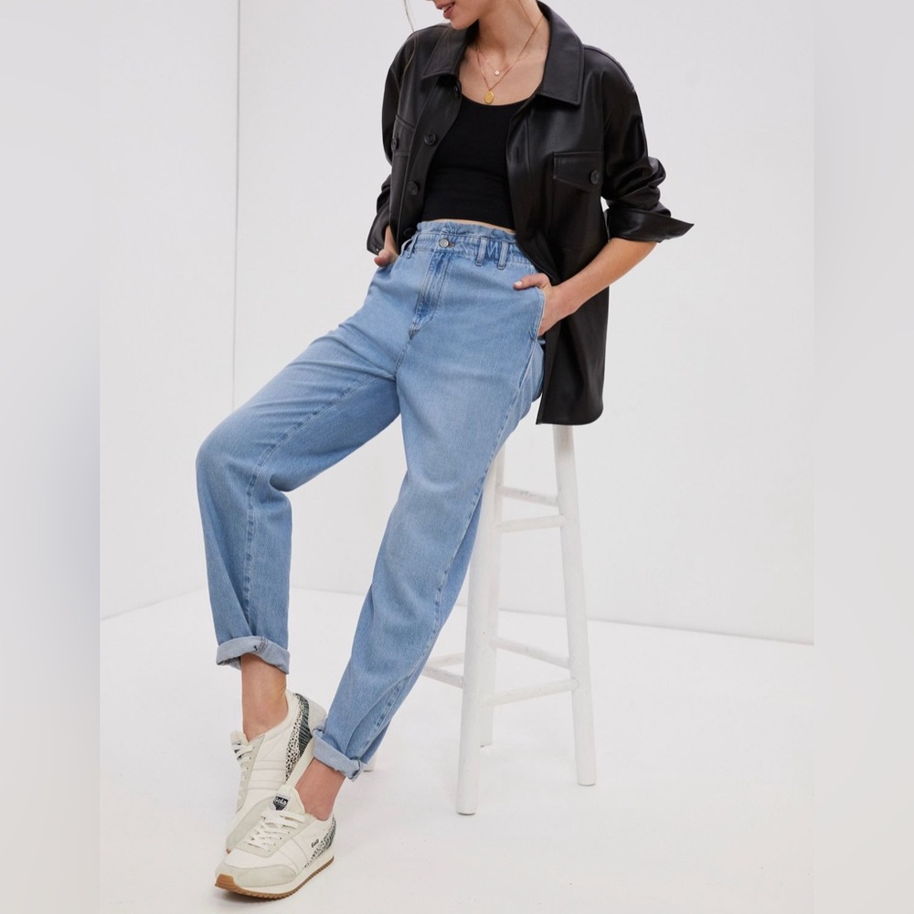 Anthropologie Pilcro Paperbag Boyfriend Jeans